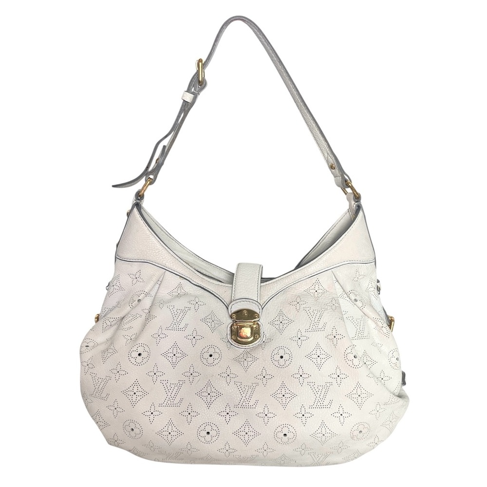 LOUIS VUITTON Mahina Hobo Pebble Leather Perforated Monogram Shoulder Bag Purse